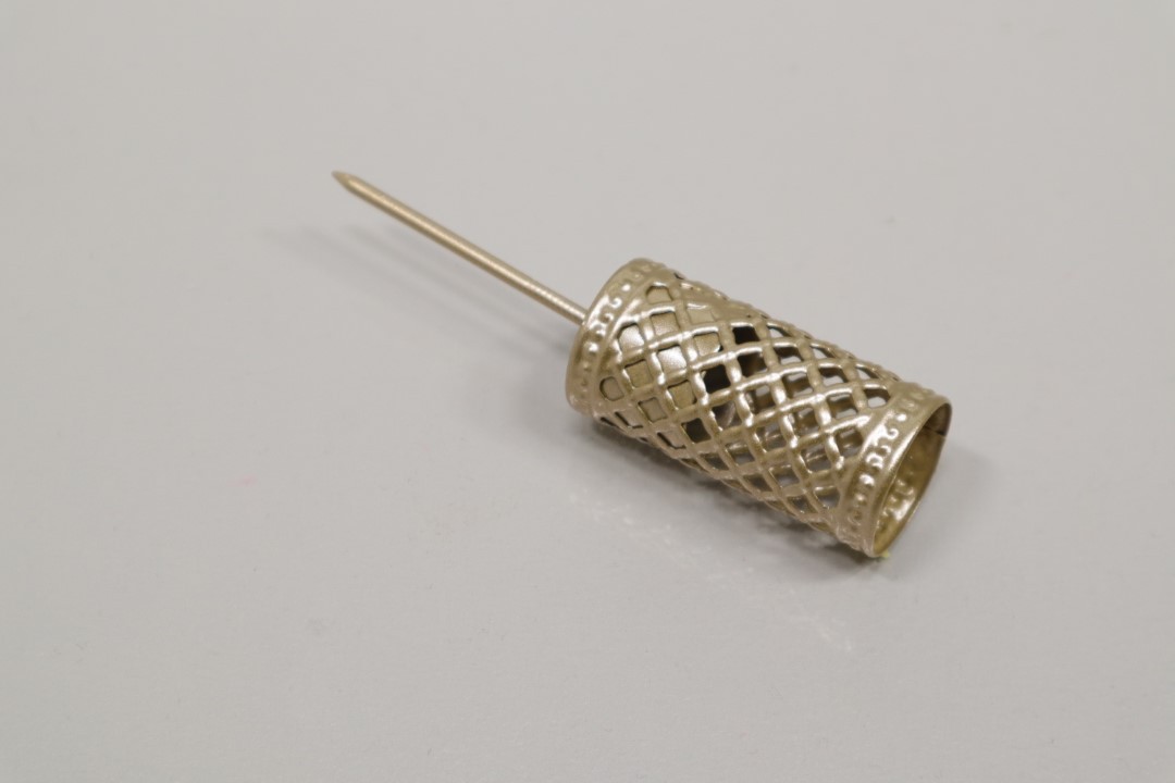 Stabkerzenhalter Filigran Metall champagner D2,2 x 5cm