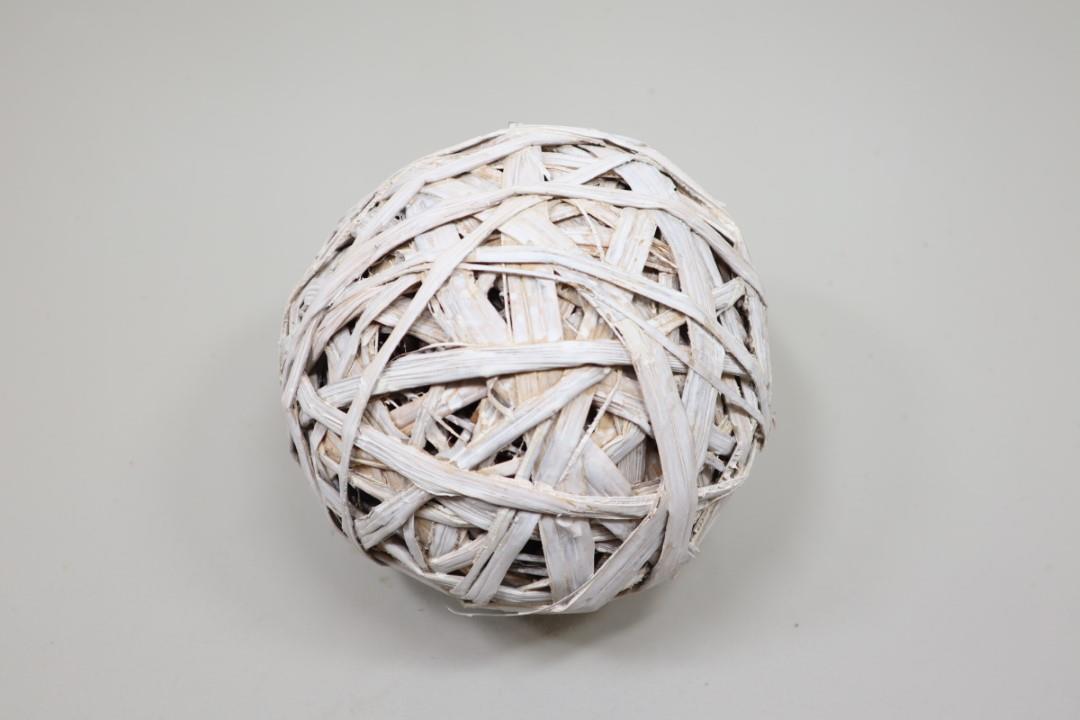 Ball aus Banenblatt whitewashed 20cm
