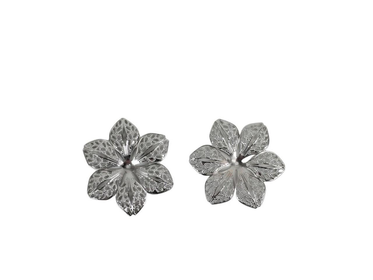 Streuer Blüte Belido silber Metall D4,2 cm Streuer Blüte Belido silber Metall D4,2 cm