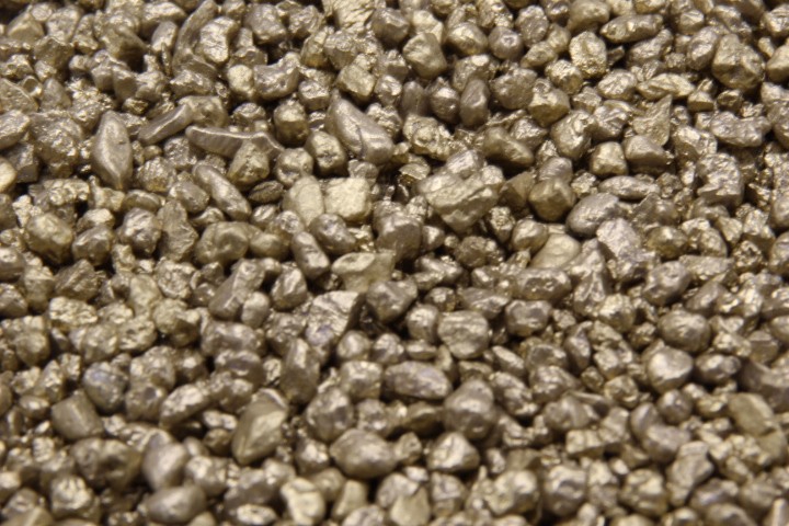 Granulat 3-4 mm 5l ca. 9kg metalic VM124 gold NETTO
