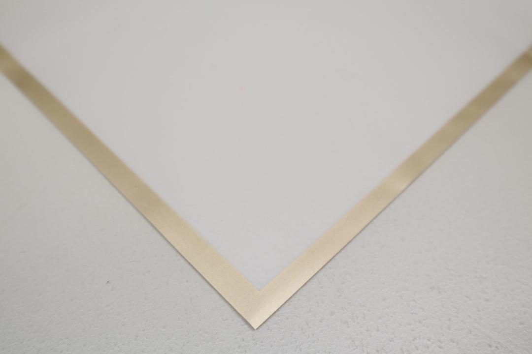 Folienmanschetten quadratisch 58x58 cm weiss m. Goldrand Folienmanschetten quadratisch 58x58 cm weiss m. Goldrand