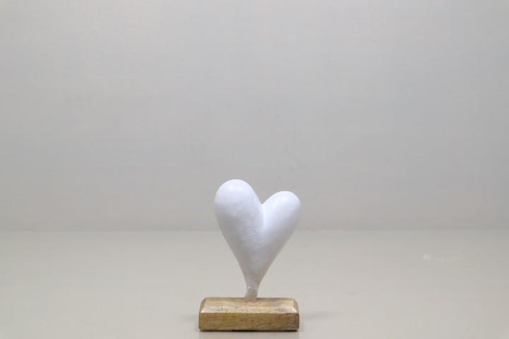 Herz stehend  Aluminium weiß Holzfuß H15cm