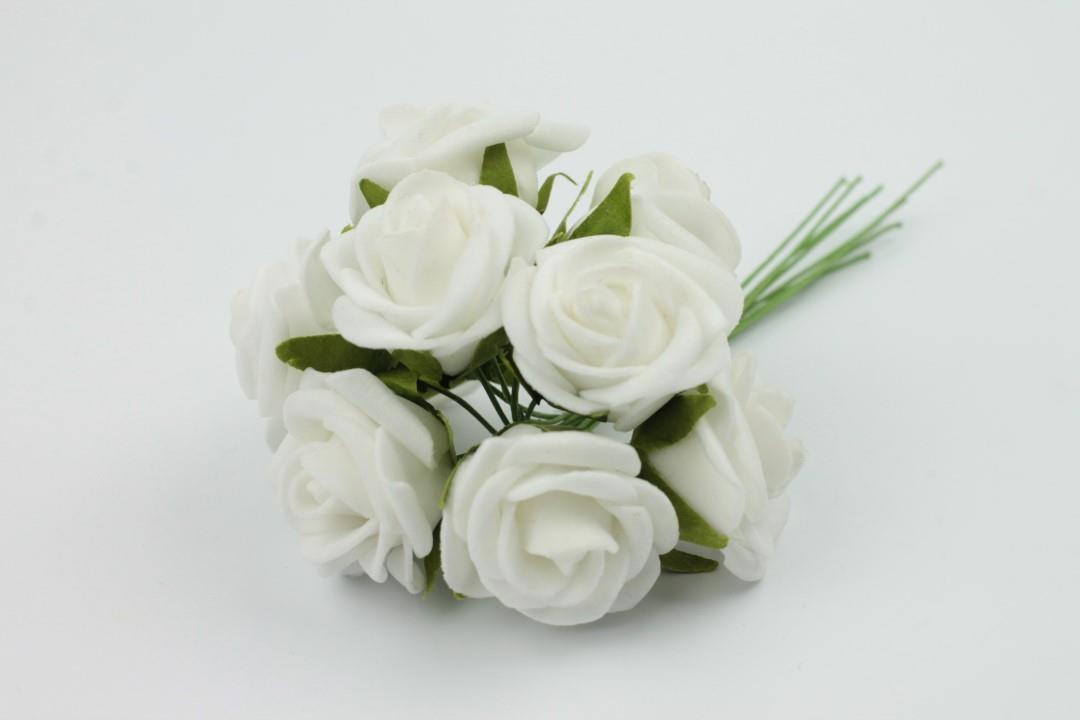 Foam Rose mit 9Blüten gebündelt weiß 2cm
