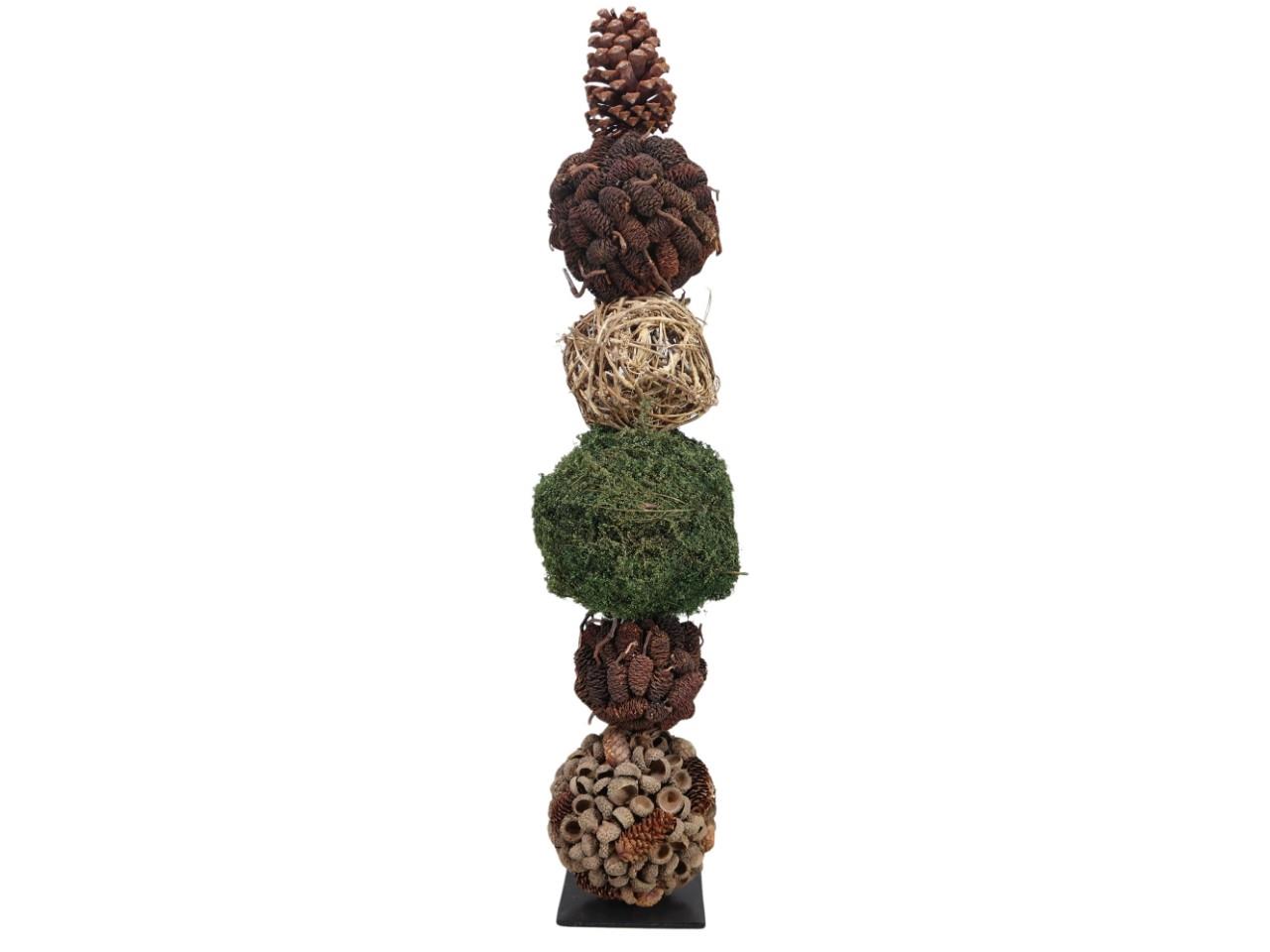 Aufsteller aus Bällen sortiert natur D15xH77cm Aufsteller aus Bällen sortiert natur D15xH77cm