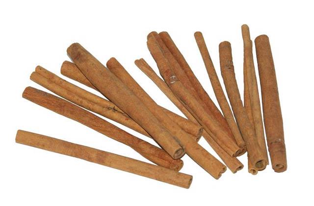 Zimtstangen 1kg 8cm Zimtstangen 1kg 8cm