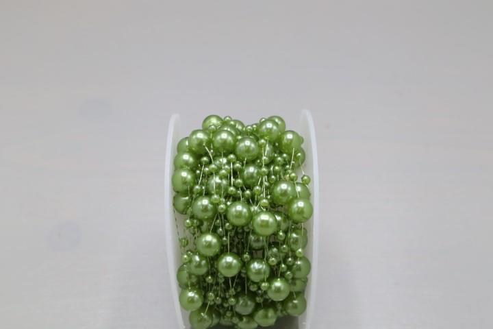 Perlen 8 mm auf Naylonschnur 10 Meter oliv